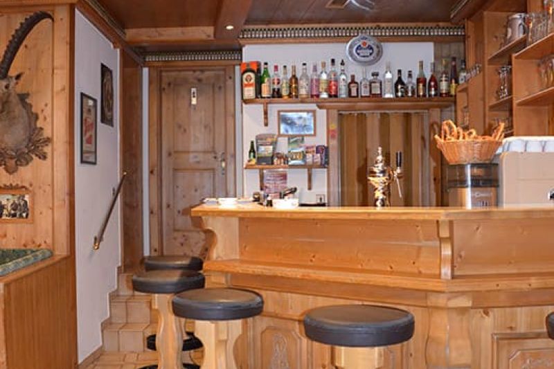 Cafe Hubertus bar Kappl Tyrol